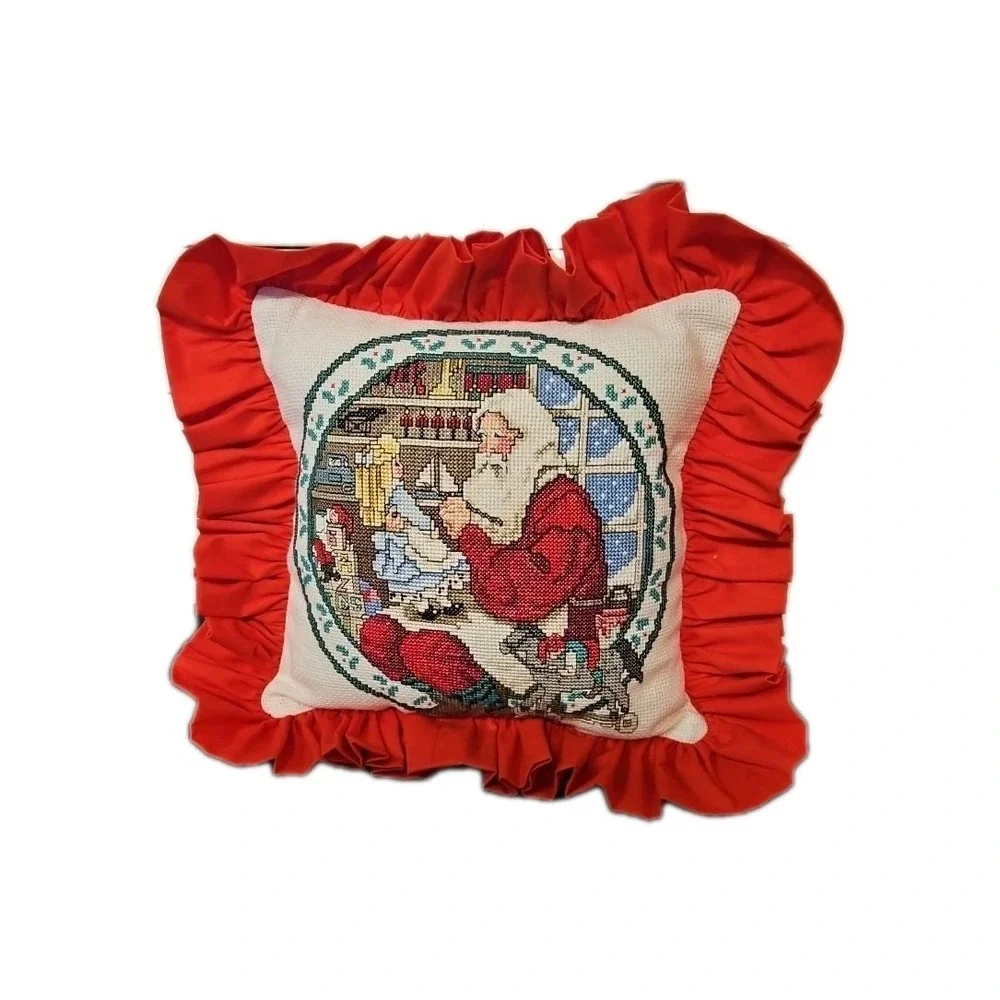 Lot‎ 3 Vtg Christmas Needlepoint Pillows Santa 3 Wise Men Manger Scene